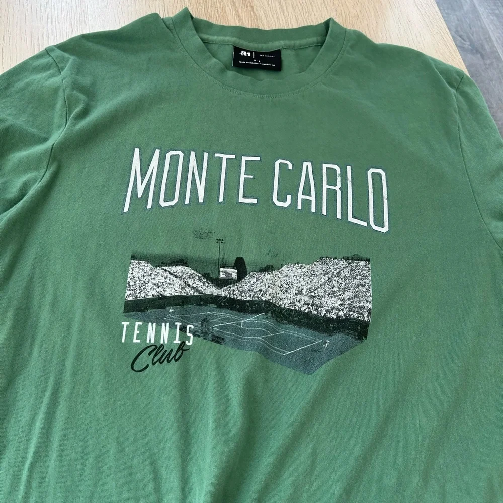 Simons tees (M) - Picture 3 of 4